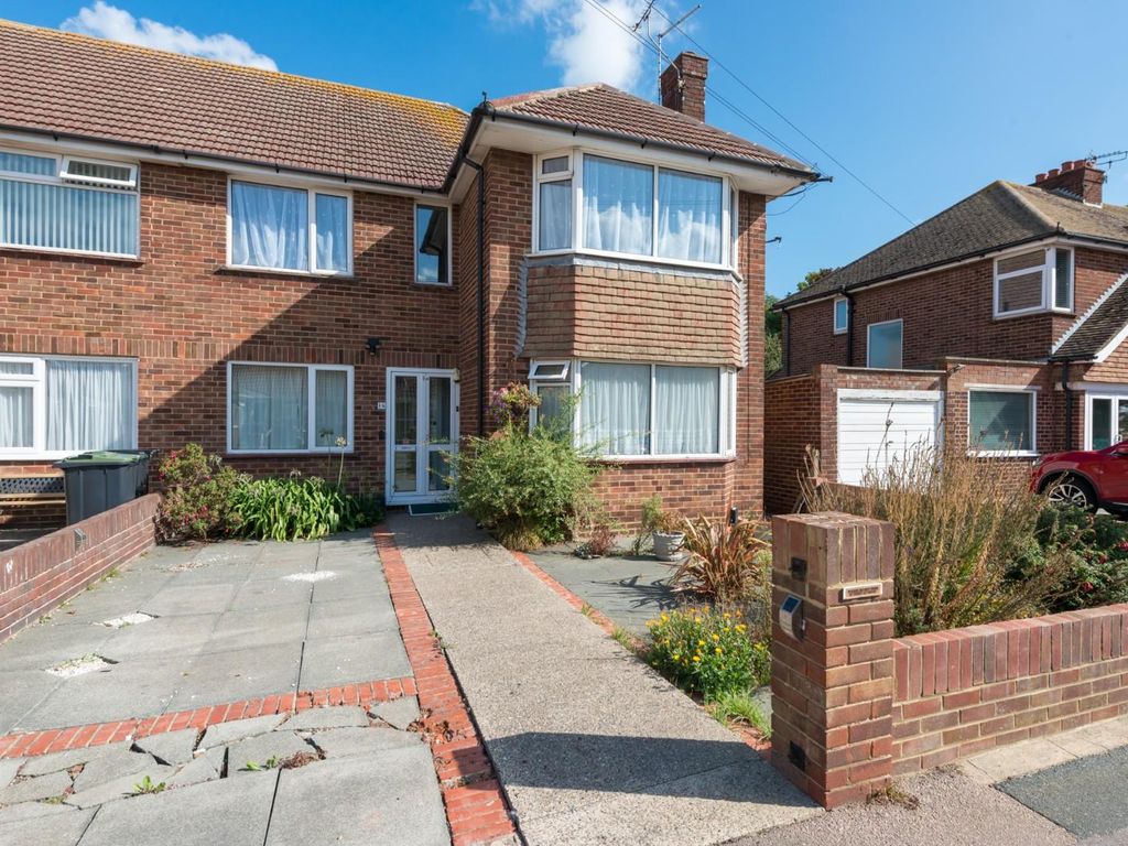 2 bed flat for sale in Wickham Avenue, Ramsgate CT11 Zoopla