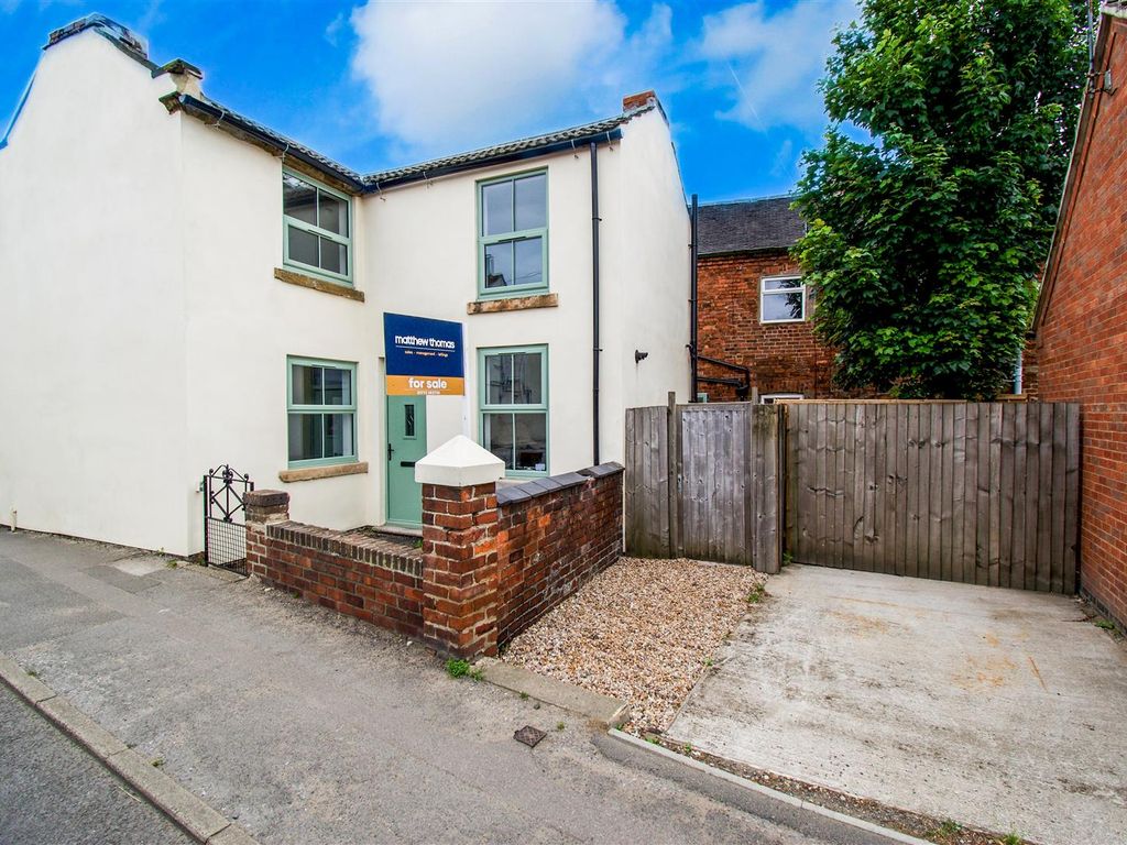 3 bed property for sale in Derby Road, Marehay, Ripley DE5 Zoopla