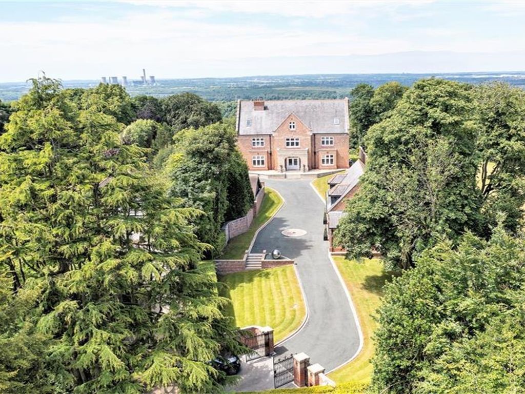 6 bed detached house for sale in Firs Lane, Appleton, Warrington WA4, £