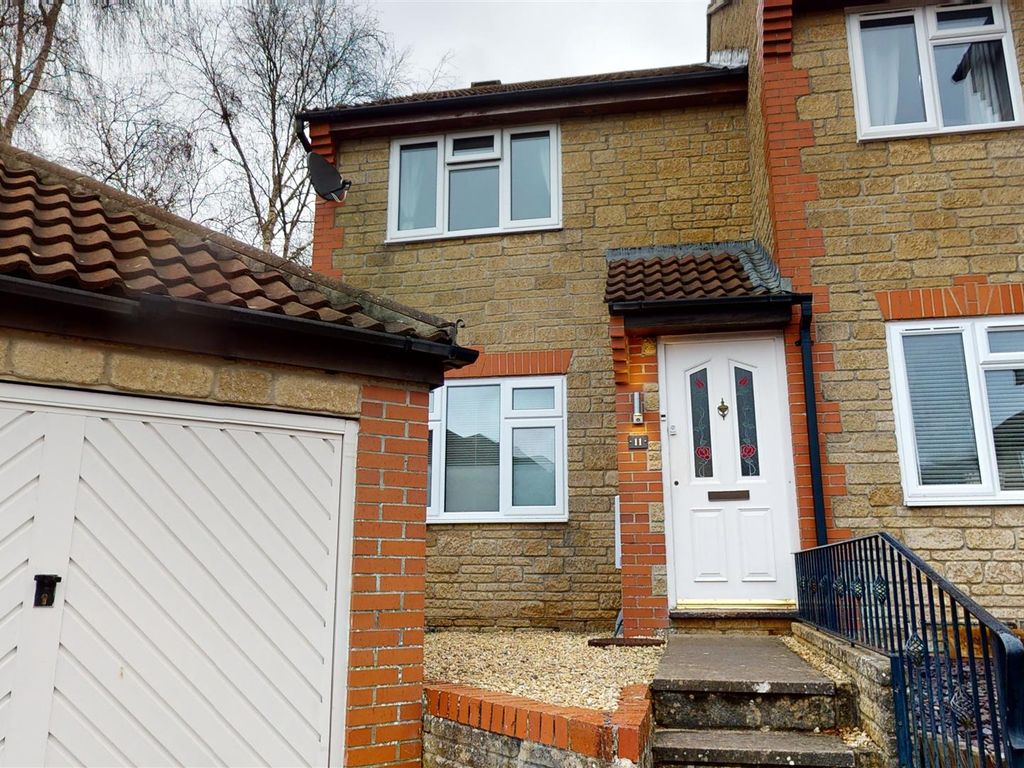 2 bed semidetached house for sale in Fern Close, Midsomer Norton