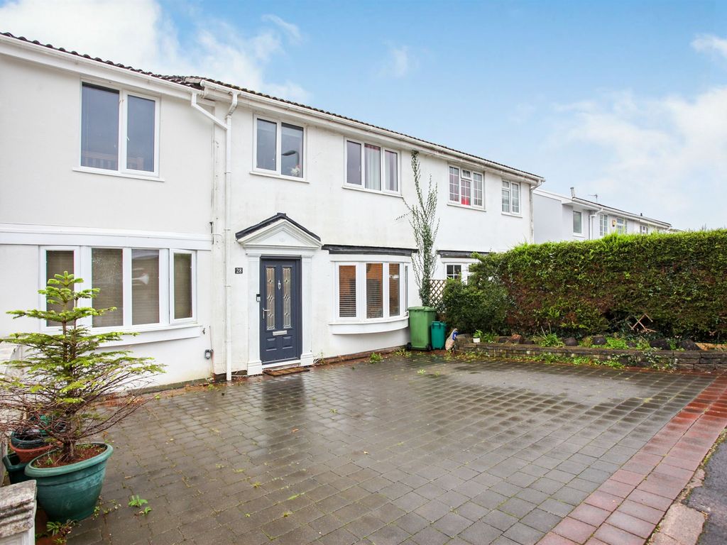 5 bed semidetached house for sale in Woodfield Road, Talbot Green