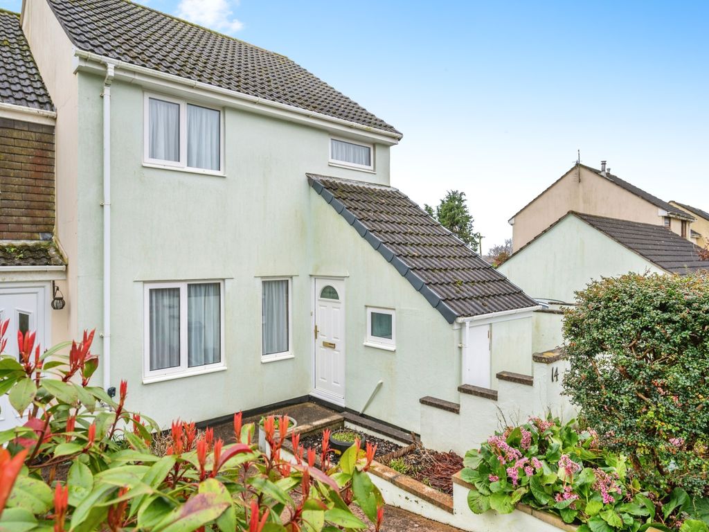 4 bed end terrace house for sale in Elizabeth Close, Ivybridge, Devon