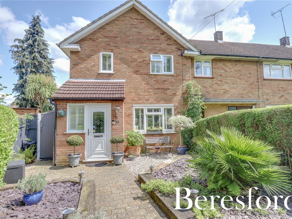 3 bed end terrace house for sale in Hutton Drive, Hutton CM13 Zoopla