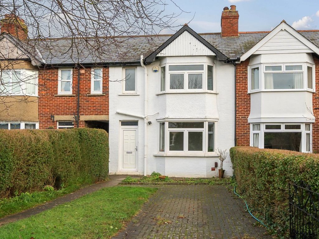 3 bed terraced house for sale in Cornwallis Road, Florence Park OX4, £