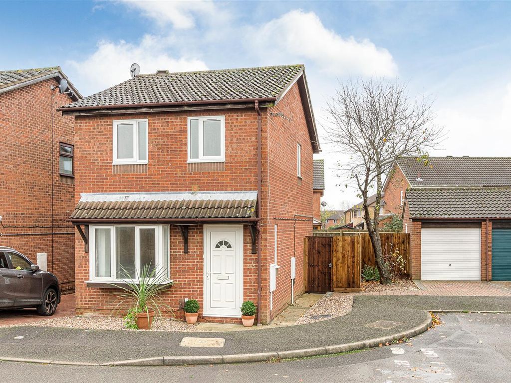 Coniston Close, Wellingborough NN8
