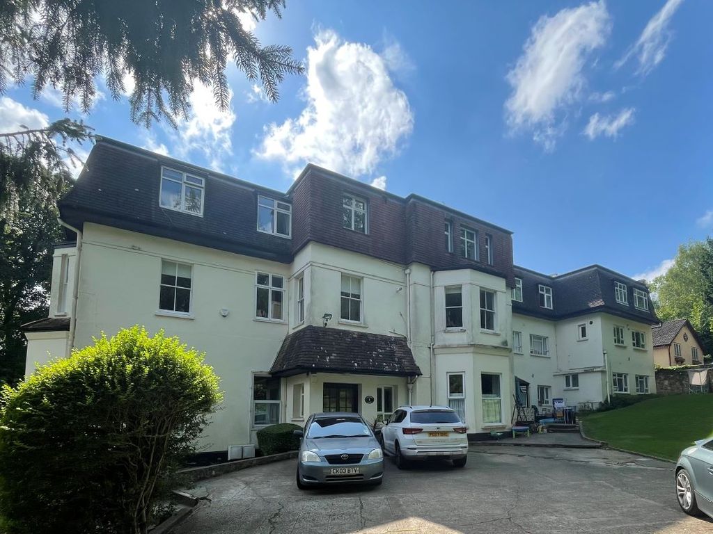 2 bed flat for sale in The Basement, Thornbury Court, Salmons Lane, Whyteleafe, Surrey CR3 Zoopla