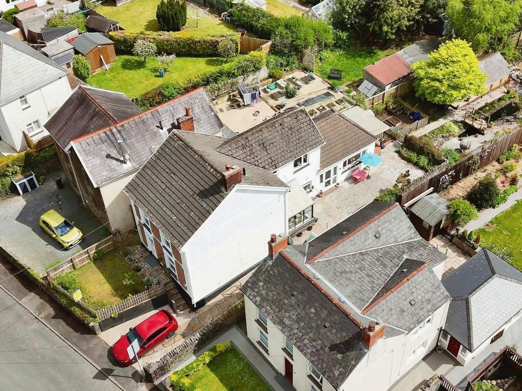 3 bed detached house for sale in Derwen Road, Alltwen, Swansea, West SA8, £365,000