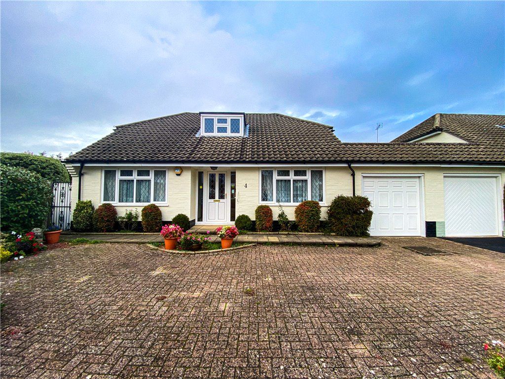3 bed bungalow for sale in Shelley Close, Banstead SM7 Zoopla
