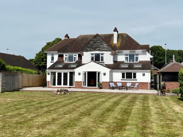 Rydon Lane, Countess Wear, Exeter EX2  