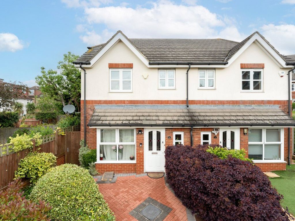 3 bed semidetached house for sale in Berwick Gardens, Sutton SM1, £600,000 Zoopla