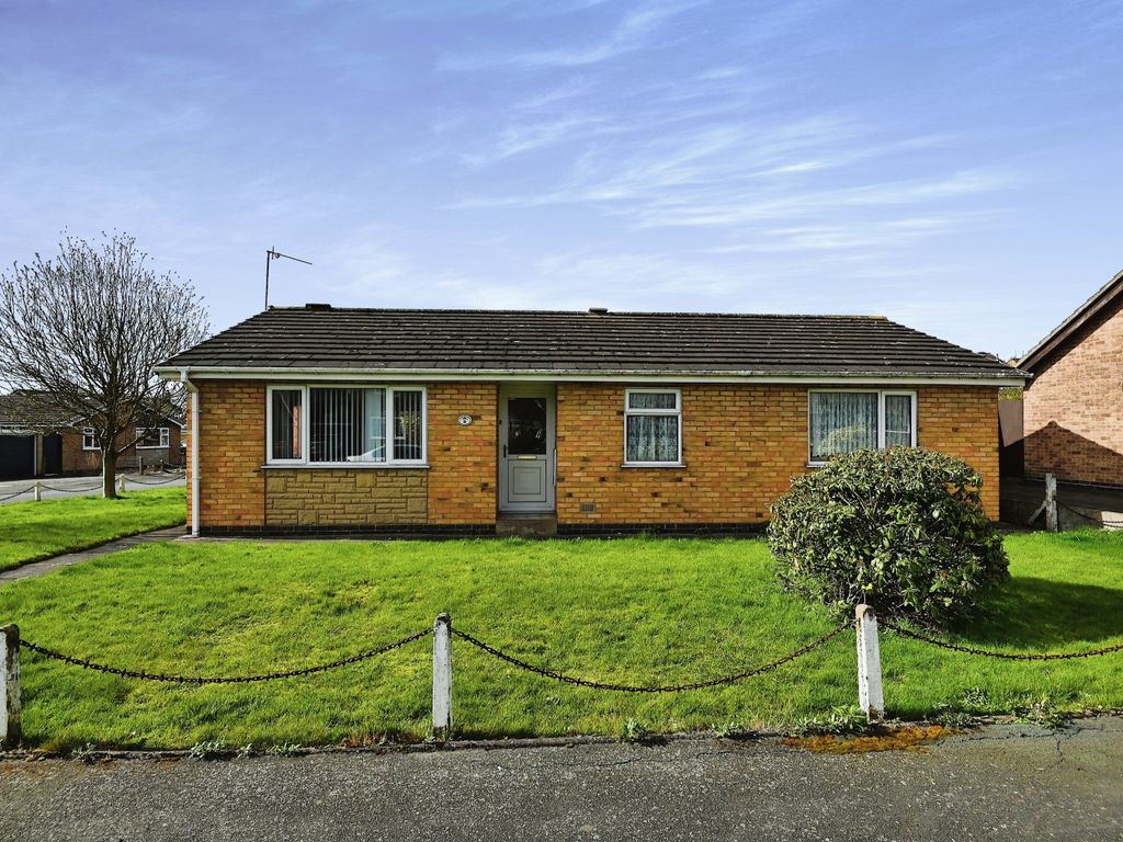 3 bed bungalow for sale in Claremont Drive, Ravenstone, Coalville