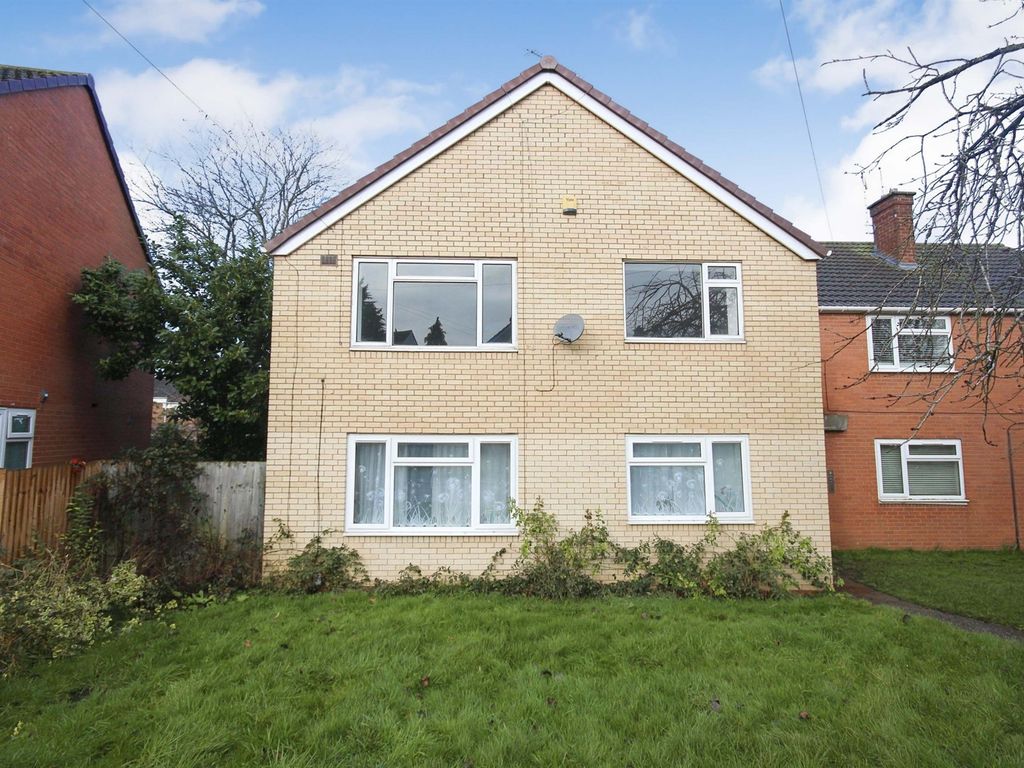 1 bed flat for sale in Denby Close, Leamington Spa CV32, £130,000 Zoopla