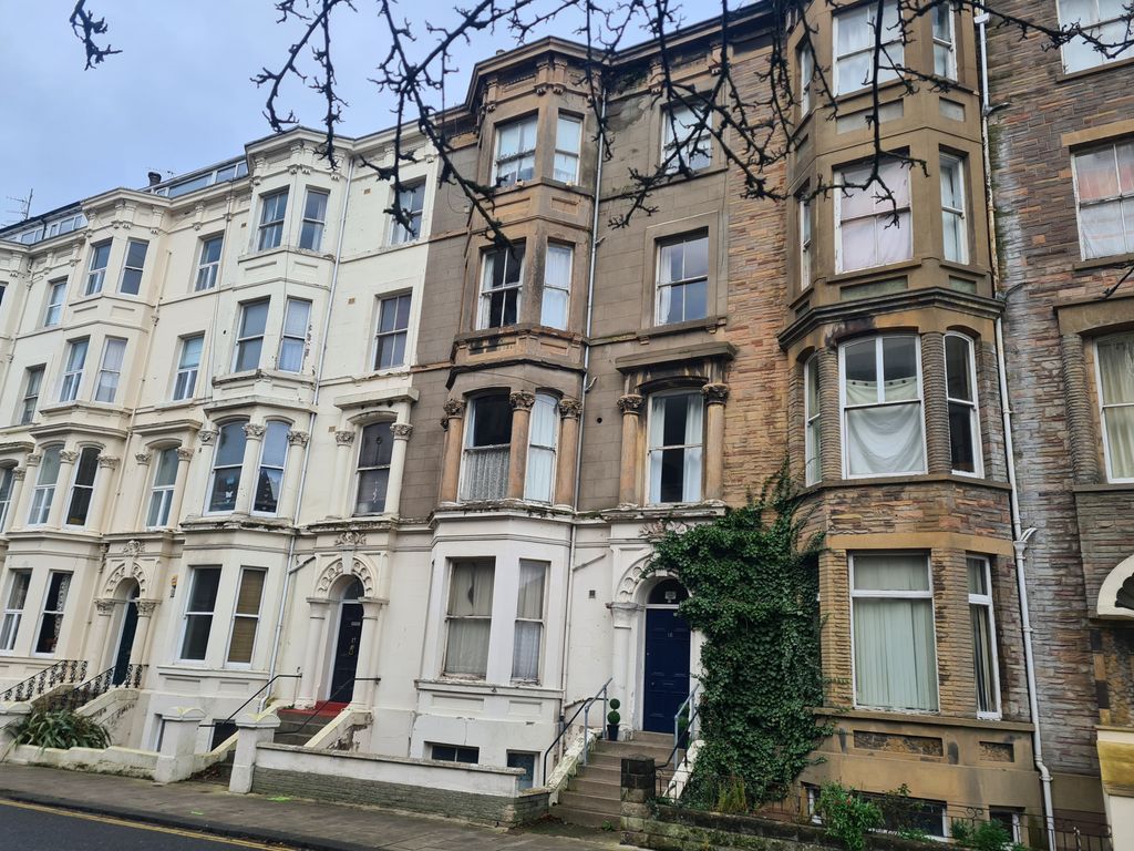 1 bed flat for sale in Flat 2, 16 Albion Road, Scarborough, North