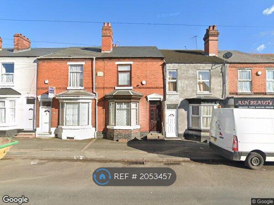 3 bed terraced house to rent in Toll End Road, Tipton DY4, £1,050 pcm
