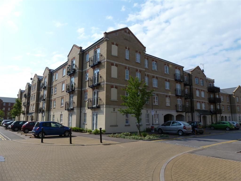 2 bed flat to rent in Coxhill Way, Aylesbury HP21 Zoopla