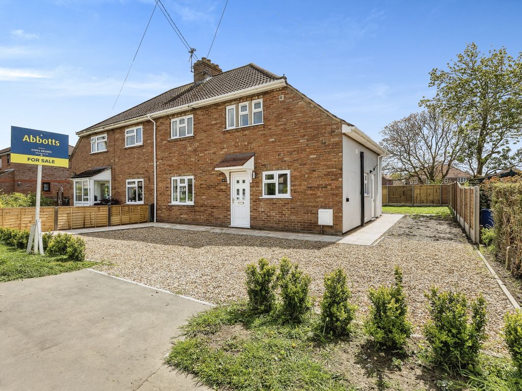 3 bed semidetached house for sale in Close, Ashill, Thetford