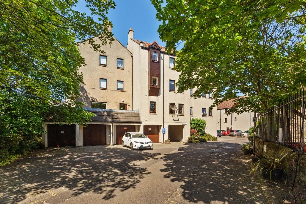 2 bed flat to rent in Sandport, Leith, Edinburgh EH6 Zoopla
