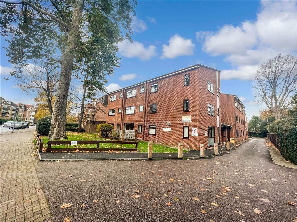 1 bed flat for sale in Bromley Road, Beckenham, Kent BR3 Zoopla
