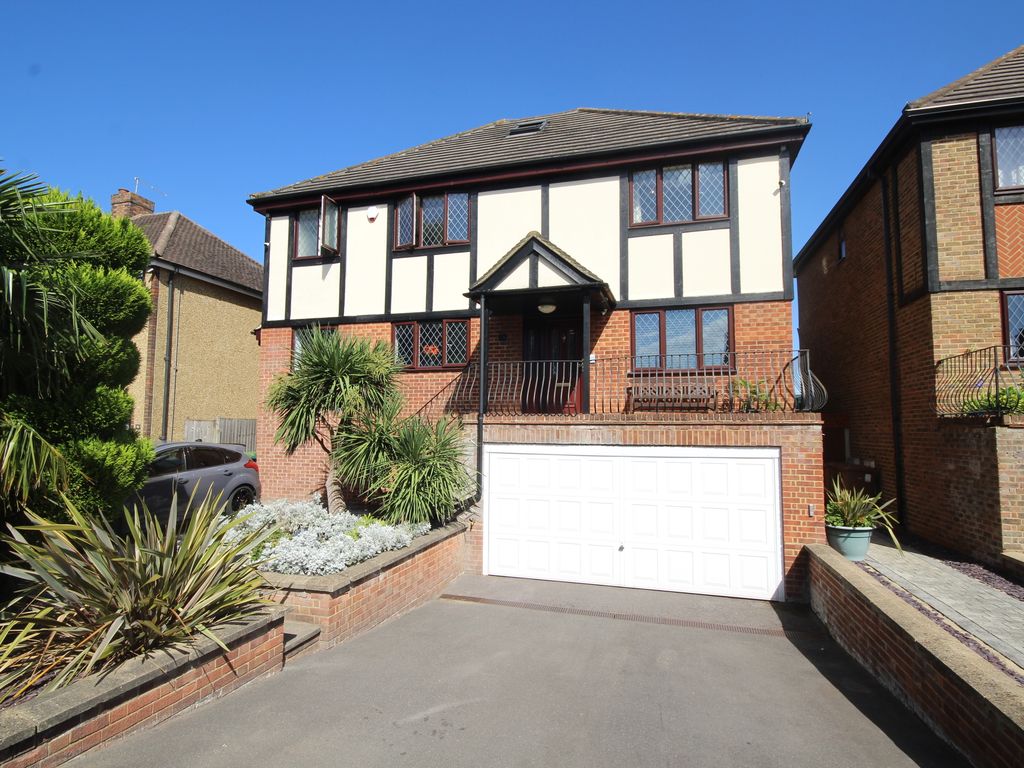 5 bed detached house for sale in Penton Hook Road, Staines TW18 Zoopla