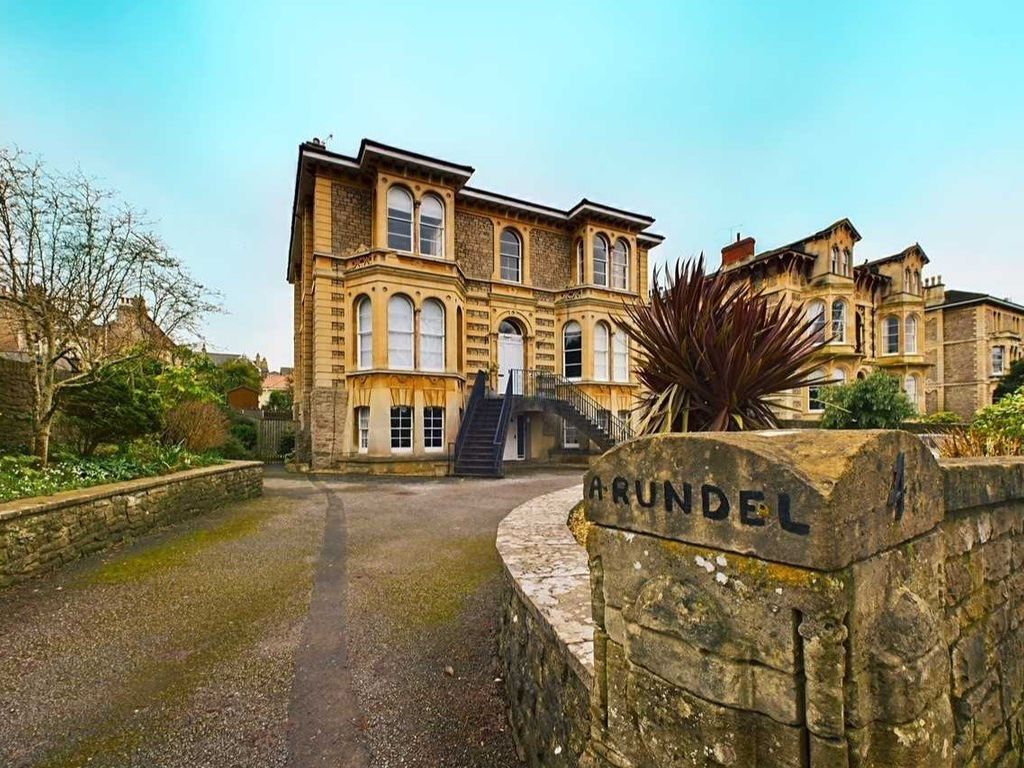 2 bed flat for sale in Elton Road, Clevedon, North Somerset BS21, £