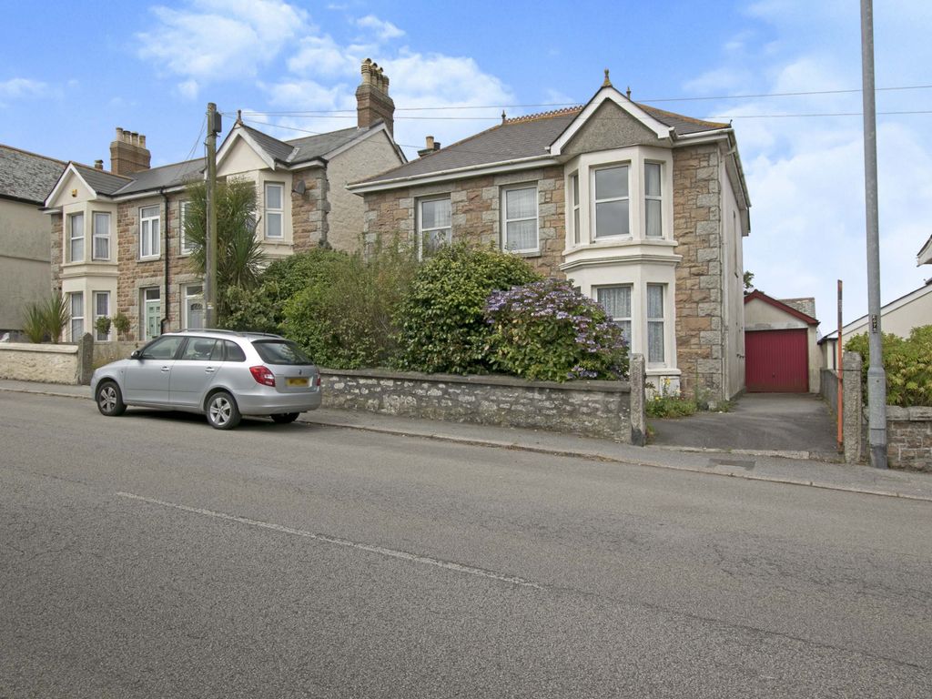 4 bed detached house for sale in Mount Ambrose, Redruth TR15 Zoopla