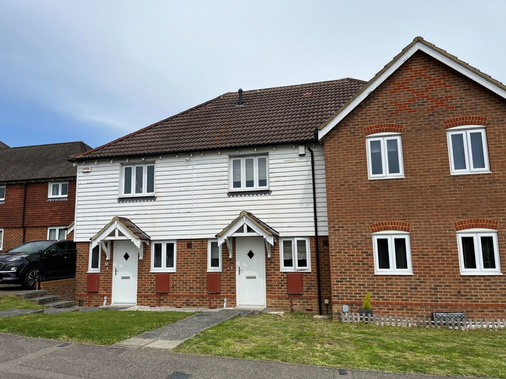 2 bed terraced house for sale in Running Foxes Lane, Singleton, Ashford