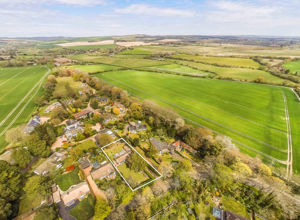 3 bed detached house for sale in Mistral, The Drive, Summersdale, Chichester PO19, £825,000 Zoopla