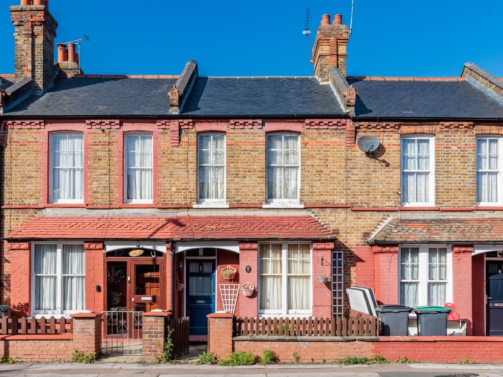 2 bed terraced house for sale in Farrant Avenue, London N22, £500,000