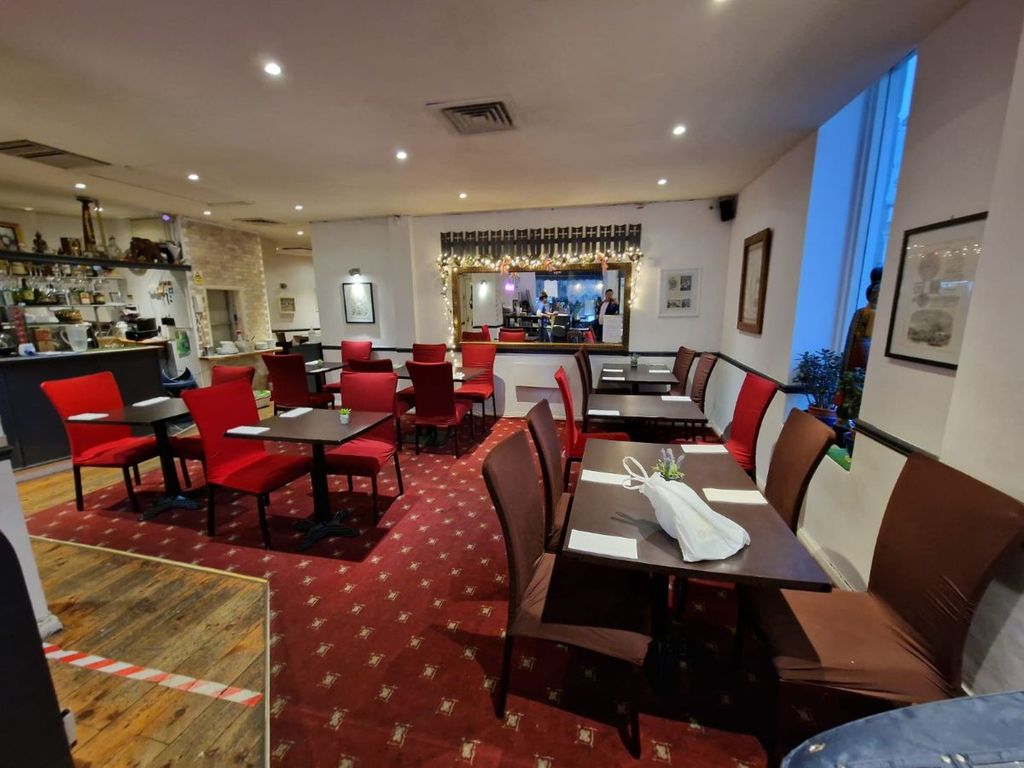 Restaurant/cafe to let in Charlwood Street, London SW1V, £58,000 pa