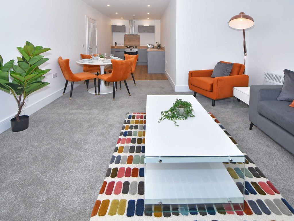 1 bed flat to rent in 37 Queens Gardens Apartments, NewcastleUnder