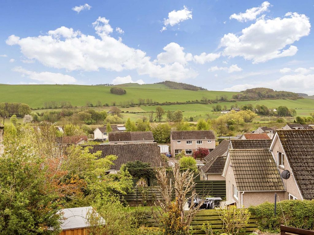 3 bed detached house for sale in Millfield, Cupar KY15 Zoopla