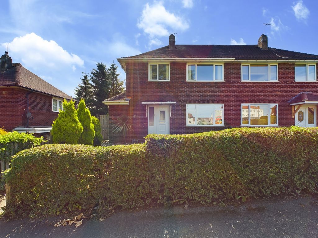 3 bed semidetached house for sale in Nesfield View, Leeds LS10 Zoopla