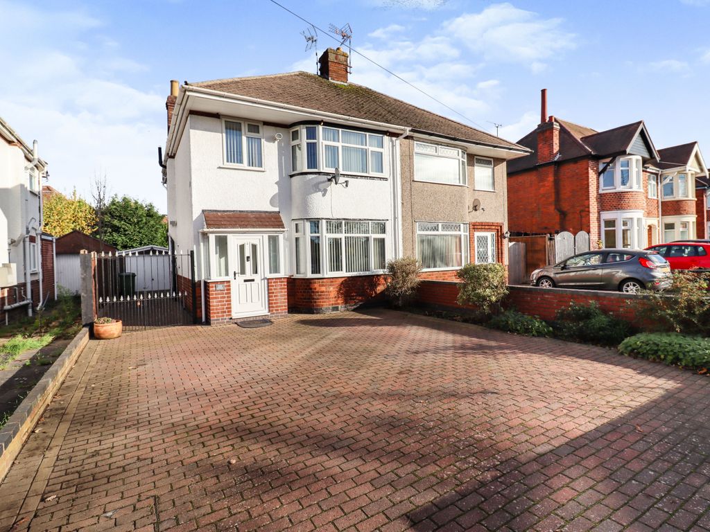 3 bed semidetached house for sale in Lower Hillmorton Road, Rugby CV21
