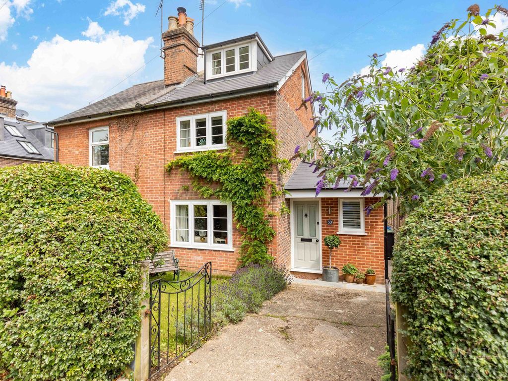 3 bed semidetached house for sale in Hammerwood Road, Ashurst Wood