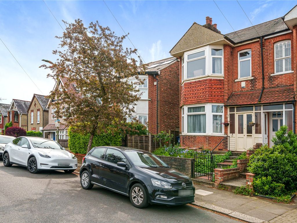 3 bed semidetached house for sale in Byng Road, High EN5 Zoopla