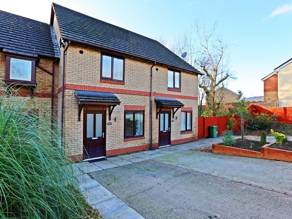 3 bed end terrace house to rent in Manor Chase, Beddau, Pontypridd CF38