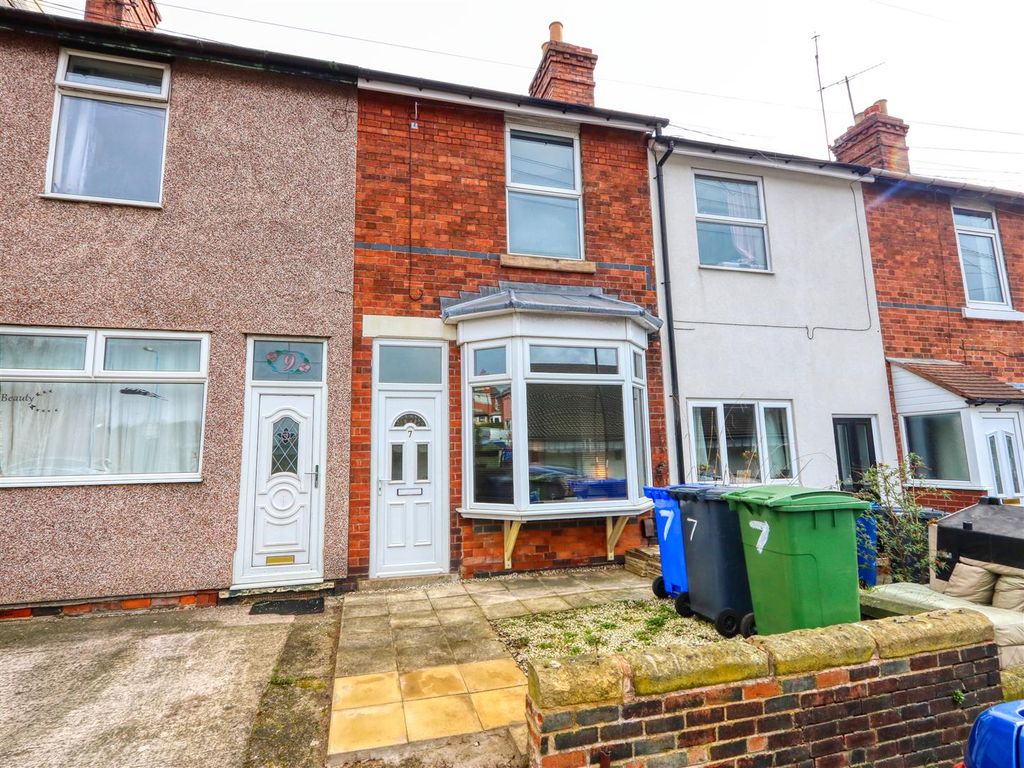 2 bed terraced house to rent in Foljambe Road, West Bars, Chesterfield