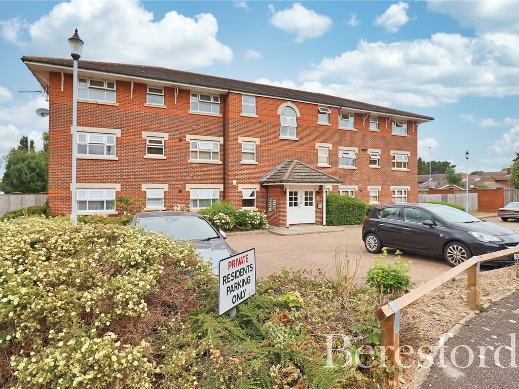 2 bed flat for sale in Burns Close, Billericay CM11 Zoopla