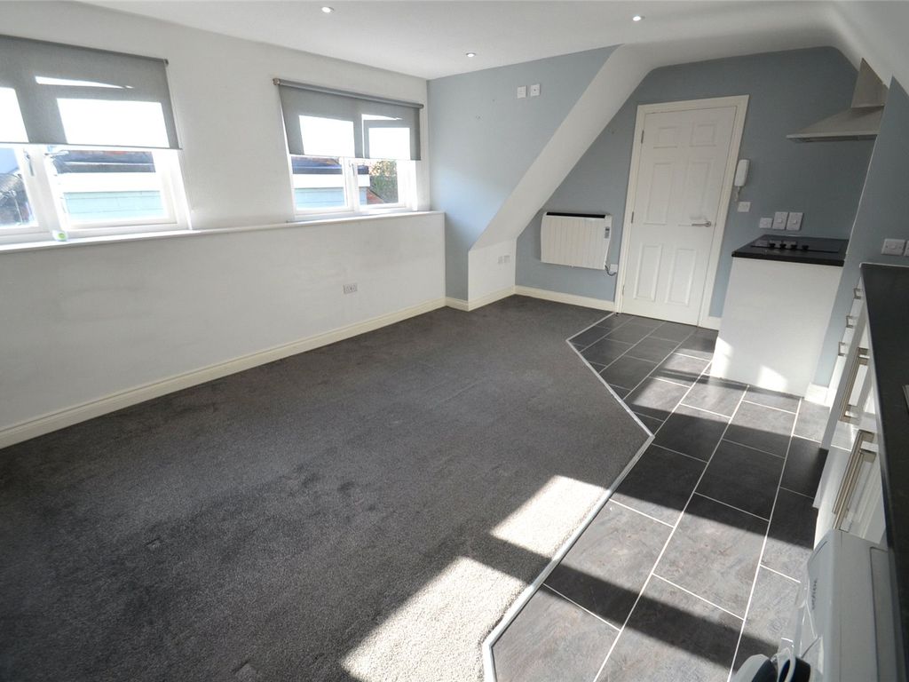 1 bed flat to rent in Montagu Street, Kettering, Northamptonshire NN16 Zoopla