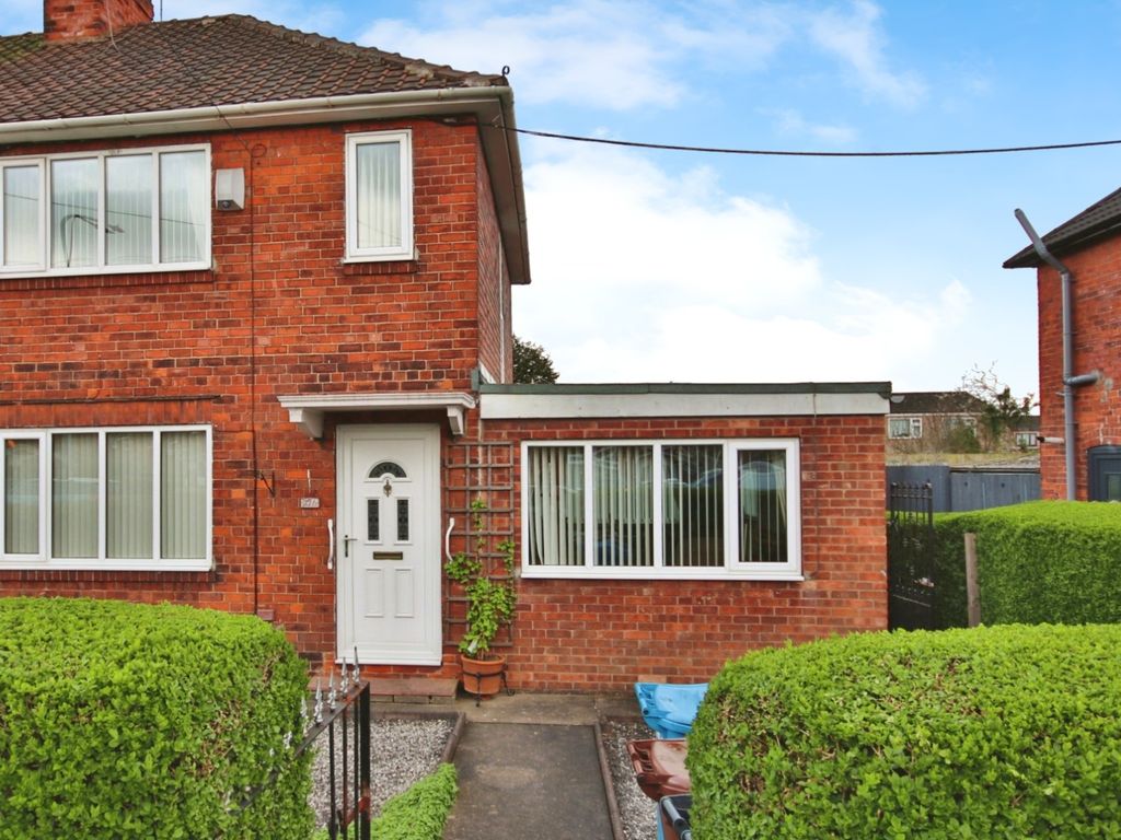 3 bed end terrace house for sale in James Reckitt Avenue, Hull HU8, £