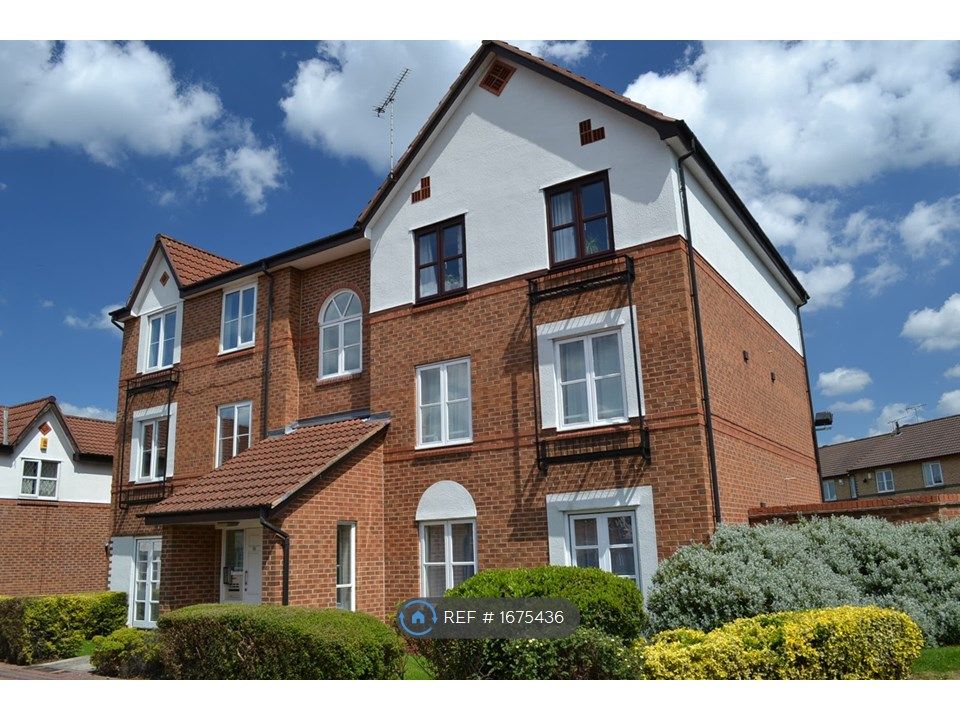 2 bed flat to rent in Gardeners Court, Leeds LS10 Zoopla