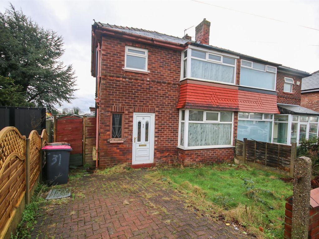 3 bed semidetached house for sale in Russell Road, Salford M6, £