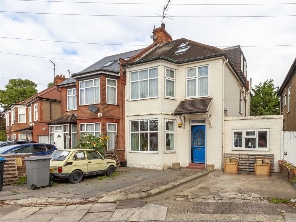 Amery Gardens, Kensal Rise NW10