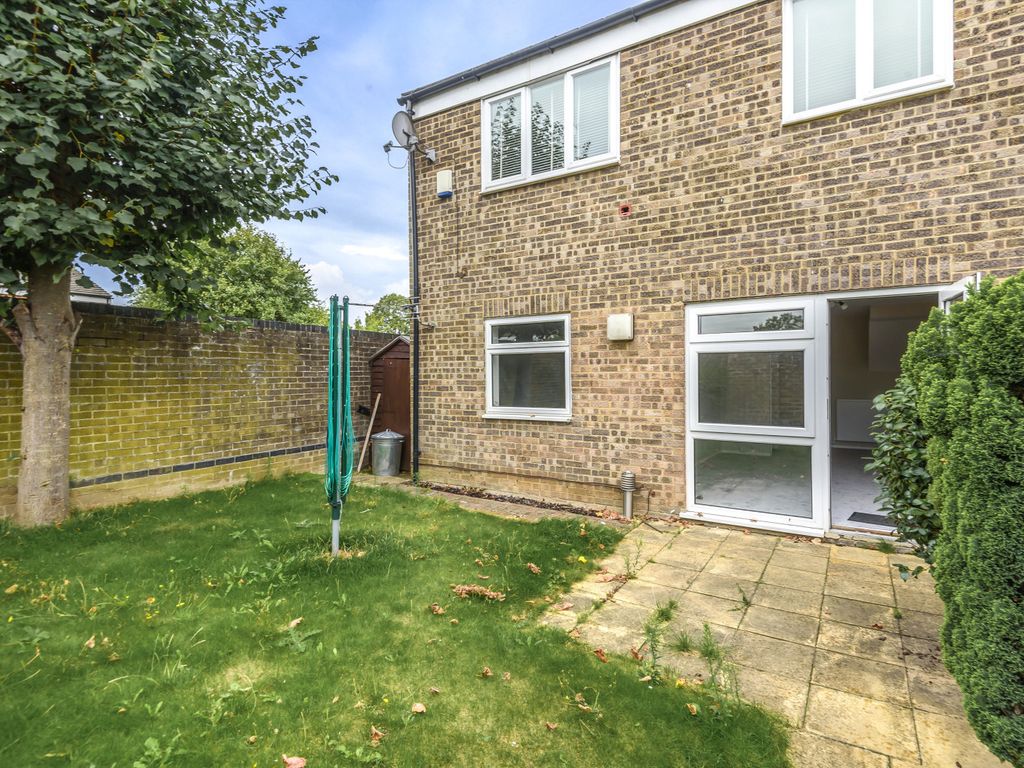 1 bed flat for sale in Molesworth Road, Cobham KT11 Zoopla