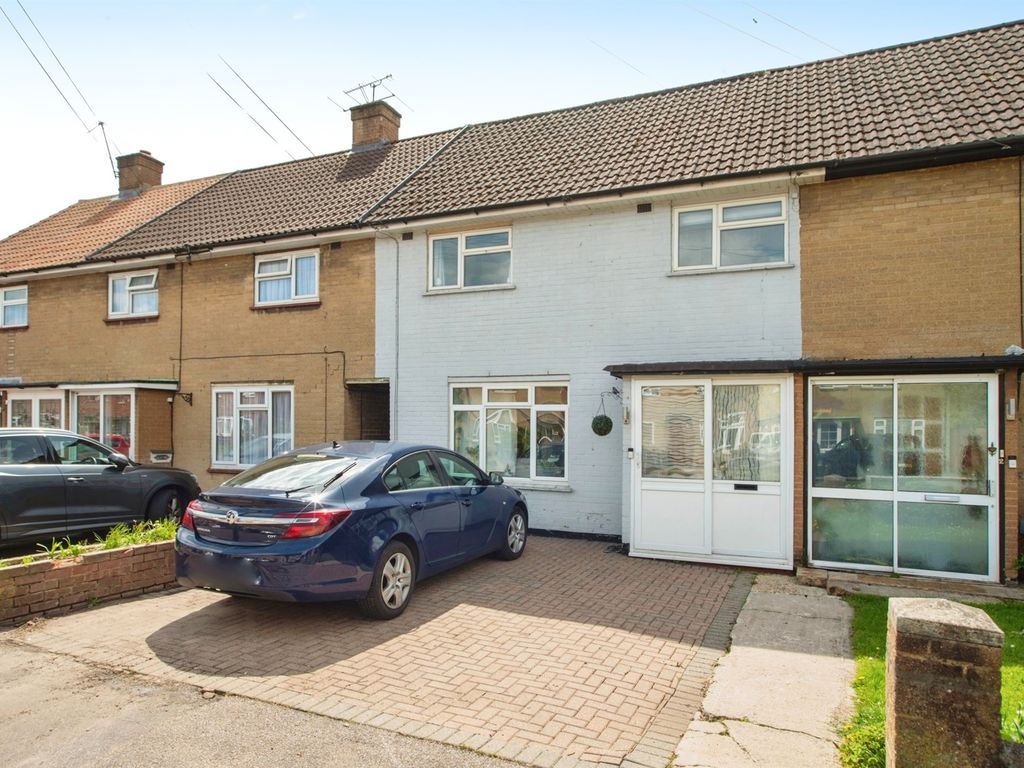 3 bed terraced house for sale in Hudson Close, Watford WD24, £500,000