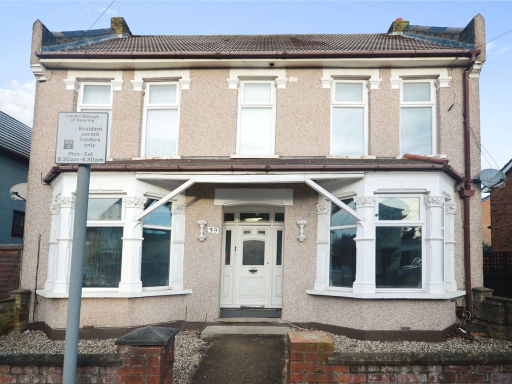 1 bed flat to rent in Clydesdale Road, Hornchurch, Essex RM11 Zoopla
