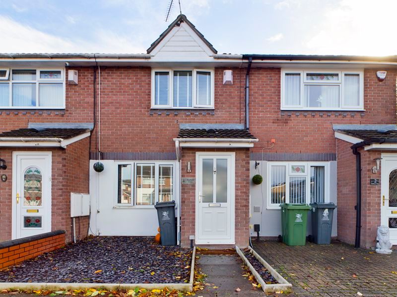 2 bed terraced house for sale in Shelburn Close, Grangetown, Cardiff