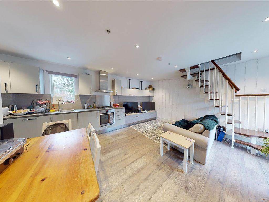 2 bed property to rent in Bath Street, Abingdon OX14 Zoopla