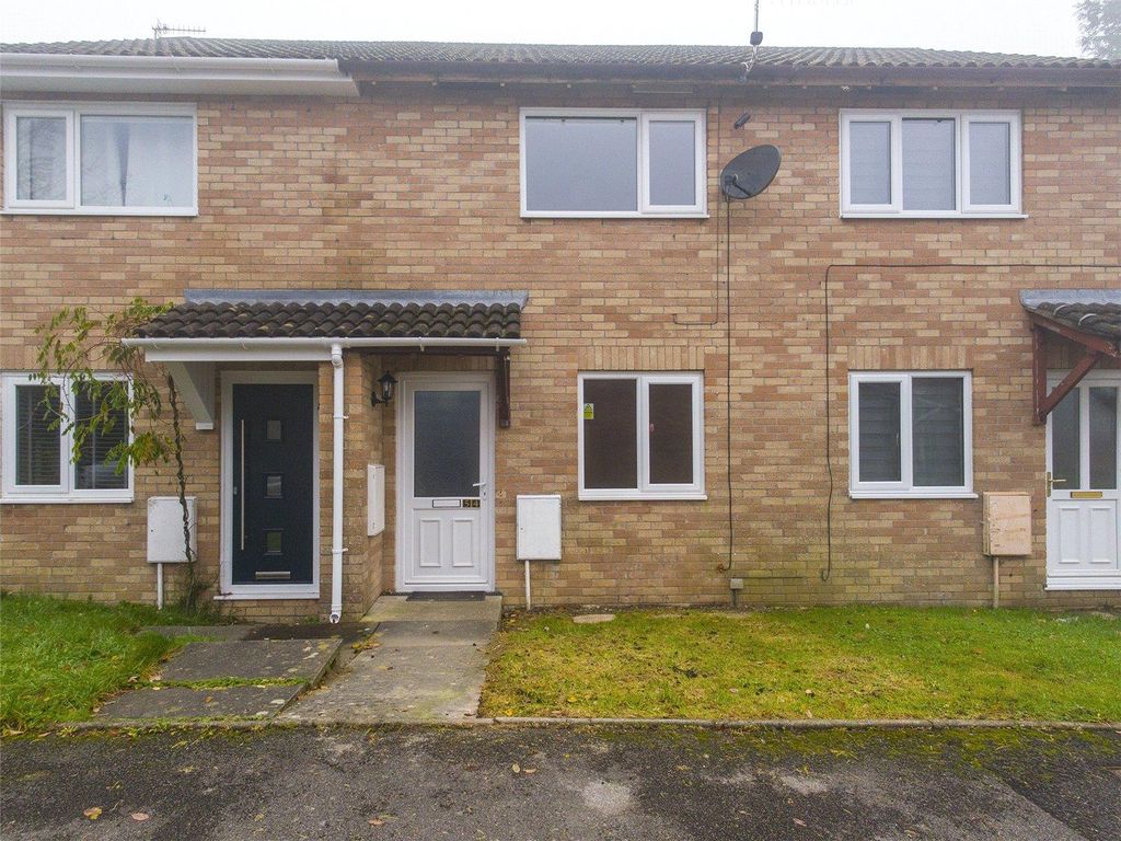 2 bed property to rent in Davis Avenue, Bryncethin, Bridgend CF32 Zoopla