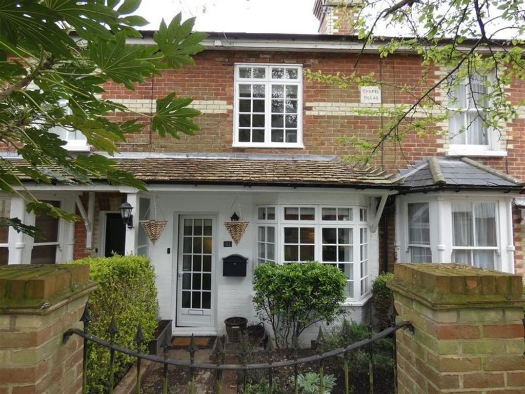 3 bed terraced house to rent in Hastings Road, Pembury TN2, £1,595 pcm